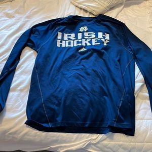 Mens Notre Dame Long Sleeve Workout Shirt